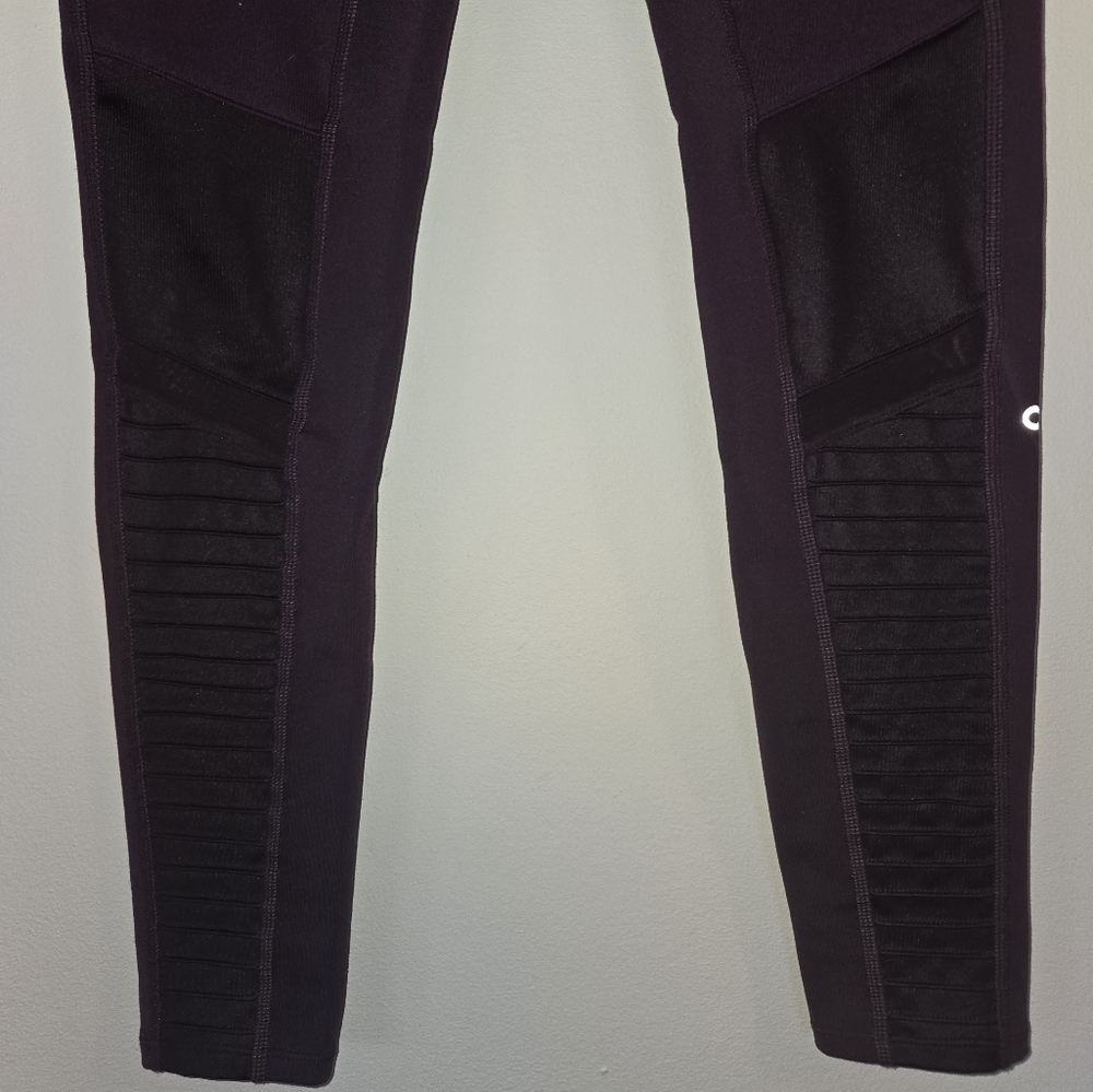 ALO Leggings Moto - Picture 4 of 11
